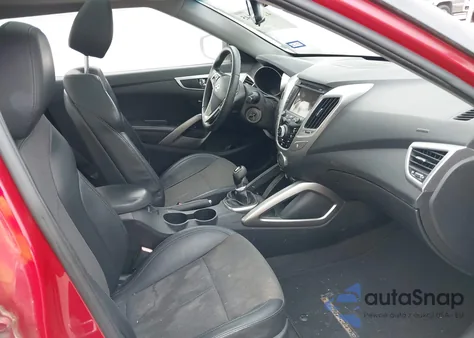 2013 Hyundai Veloster Base W/Black from USA, damaged, VIN KMHTC6AD2DU141462